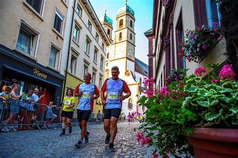 Leichtathletik Impressionen Vom Trompeterlauf In Der Innenstadt Von