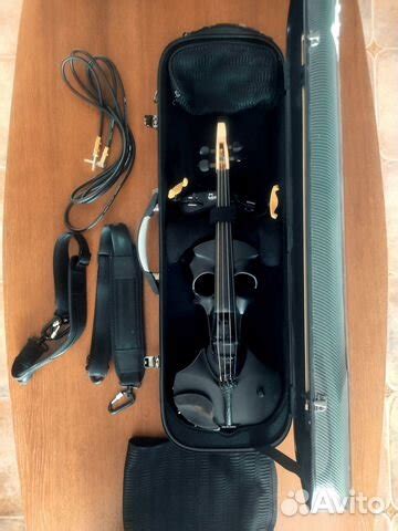 Электроскрипка Джефф Страттон купить в Москве | Хобби и отдых | Авито