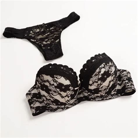 Wholesale Women Sexy Mature Lace Christmas Bra Sets Factory Directly Buy Sexy Mature Lace Bra