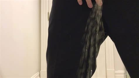 Pissen In Der Toilette In Meiner Noblen Arbeitsumgebung Zusammenstellung Pornhub Gay