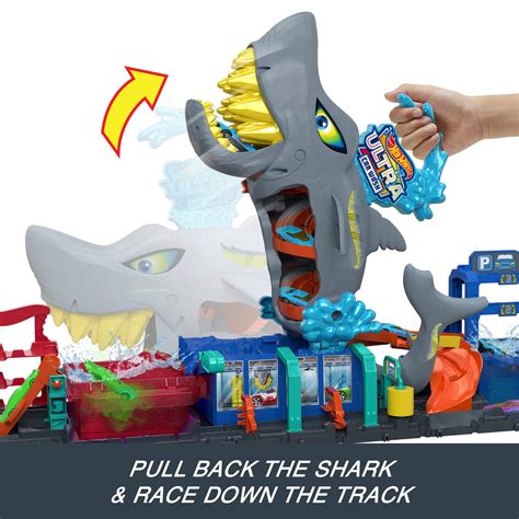 Hot Wheels Color Reveal Ultra Shark Car Wash Track Set Htn Best Buy