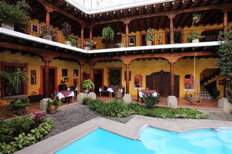 Palacio de Doña Beatriz - Antigua -Enjoy Guatemala