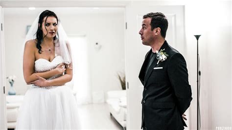 Dark Haired Bitch Bella Rolland Sucks And Fucks Rock Hard Cock Photos Jessy Jones MILF Fox