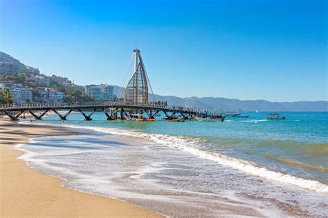 Puerto Vallarta México20 De Diciembre De 2019 Playa De Los Muertos Y