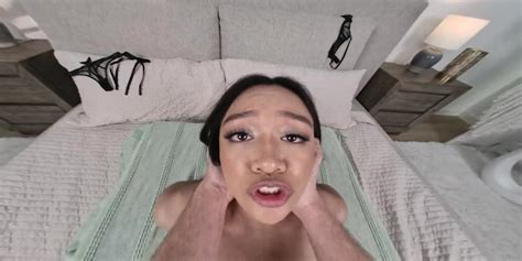 UP CLOSE VR POV Hot Babe Jade Kimiko Struggles Taking Your MASSIVE Cock SHAKING ORGASM