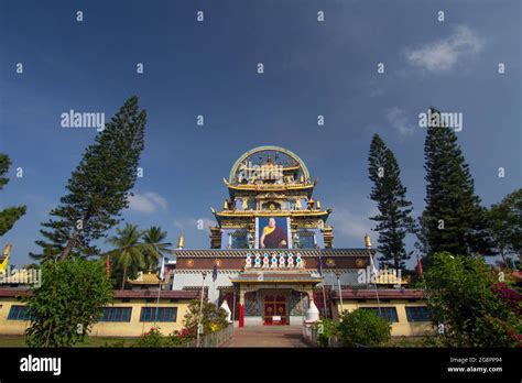 Tibetan Architecture Hi Res Stock Photography And Images Alamy