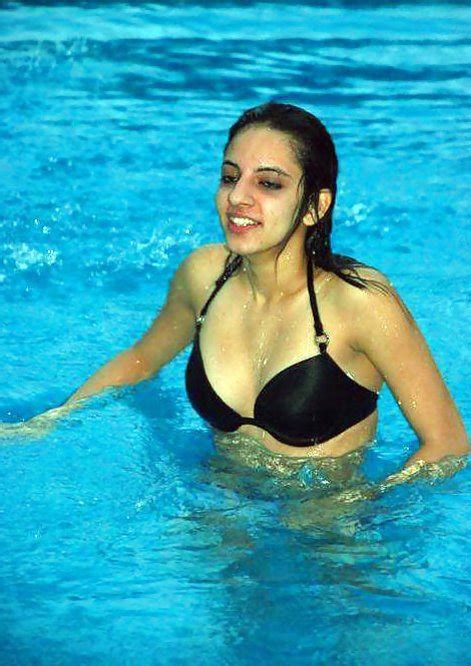 Indian Damsels At Pool Soiree Zb Porn