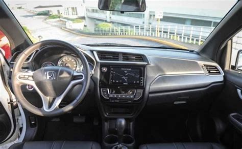 Honda Brv Interior Images Honda Br V Officially Launched In Pakistan