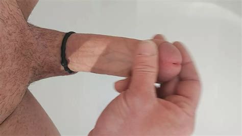 Hosed Down In The Bathtub Gay Amateur Amateur Porn Feat Daniel Cage Xhamster