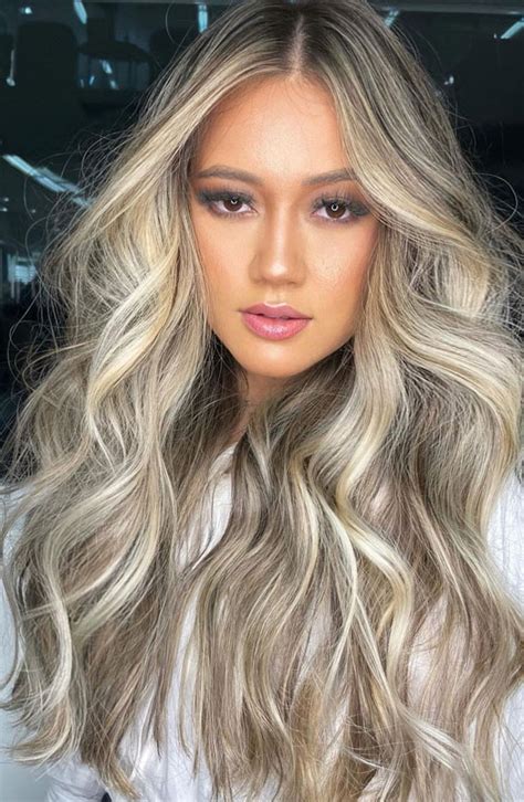 Cute Blonde Hair Color Trends Mixed Shades Of Cool Tone Blonde