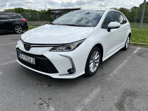 Toyota Corolla Sedan Vvt I God