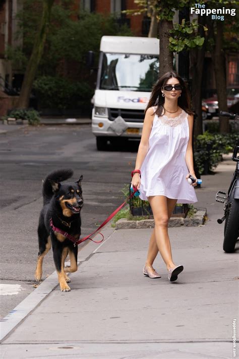 Emily Ratajkowski Nude The Fappening Photo FappeningBook