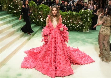 Jessica Biels Met Gala Prep Included These Workouts Epsom Salt