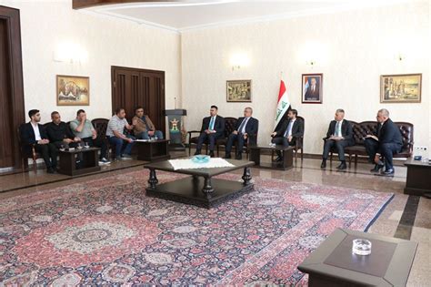 Minister of Education meets representatives of Iraqi students studying
