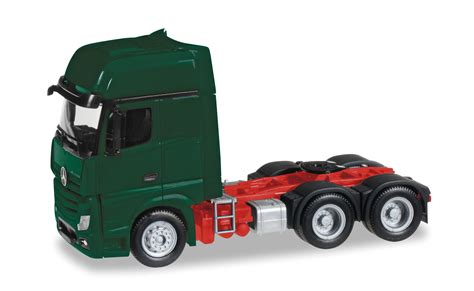 DS Automodelle Modellbauvertrieb Herpa LKW MB Actros 11 Giga SZM 6x4