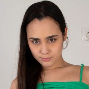 Alice Hernandez Babe Page Watch This Pornstar On FreeOnes