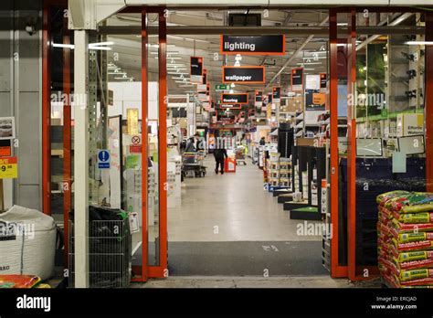 Bandq Diy Store Stock Photo Alamy