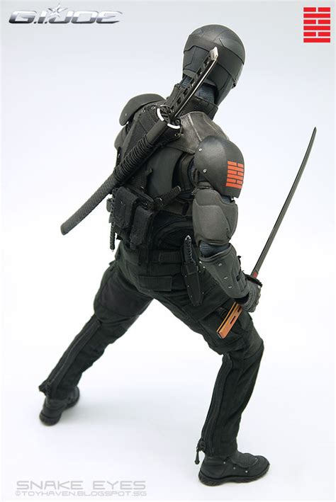 Toyhaven Hot Toys Th Scale G I Joe Retaliation Snake Eyes Inch Ninja Collectible Figure