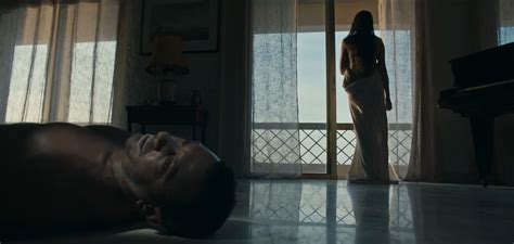 Nude Video Celebs Laetitia Casta Nude Noee Abita Nude Une Ile