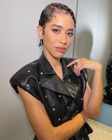 Jasmin Savoy Brown Nude And Sexy Photos The Fappening