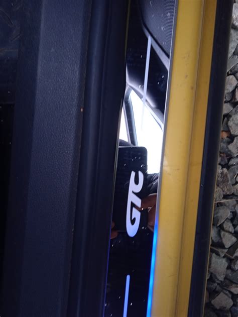 Накладки на пороги GTC — Opel Astra J GTC, 1,4 л, 2012 года ...