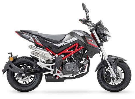 Novità Benelli Riviste la BN e Naked T Moto Dealer News