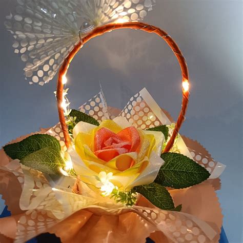 Rangkaian Bungakeranjang Bunga Mawar Satin Desain And Kerajinan Tangan