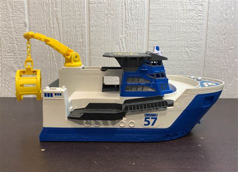 Matchbox Marine Rescue Shark Ship