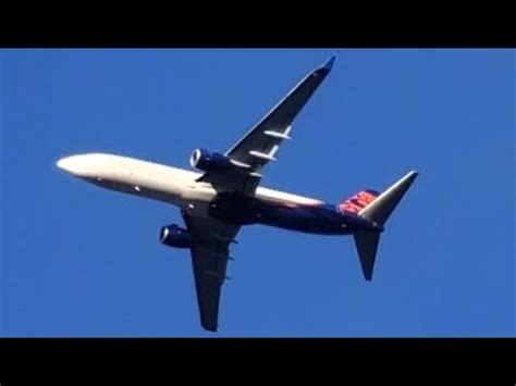 Sun Country Airlines Boeing Jp N Sy No Titles Livery Takeoff