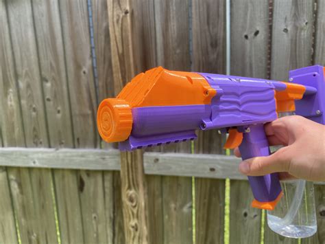 Aquifer - DIY Customizable Super Soaker by Squirtle Plays | Download