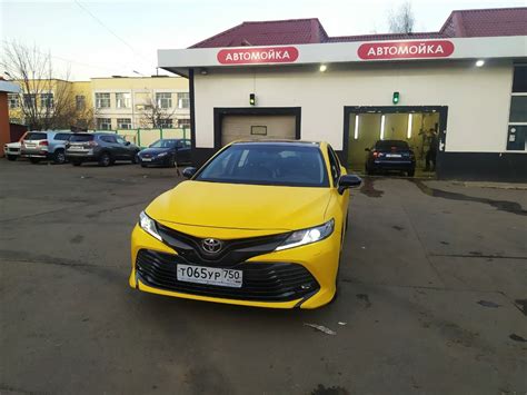 Оклейка авто желтой пленкой под такси, цена 🦈 avtoshark.com
