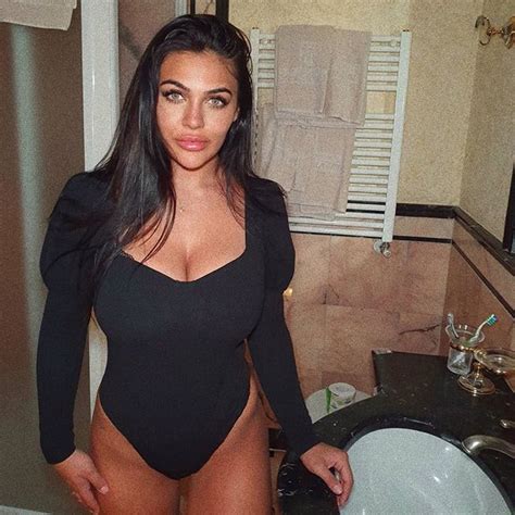 Too Hot To Handles Lydia Made Very Graphic Sex Confession On C S The Sex Clinic Before