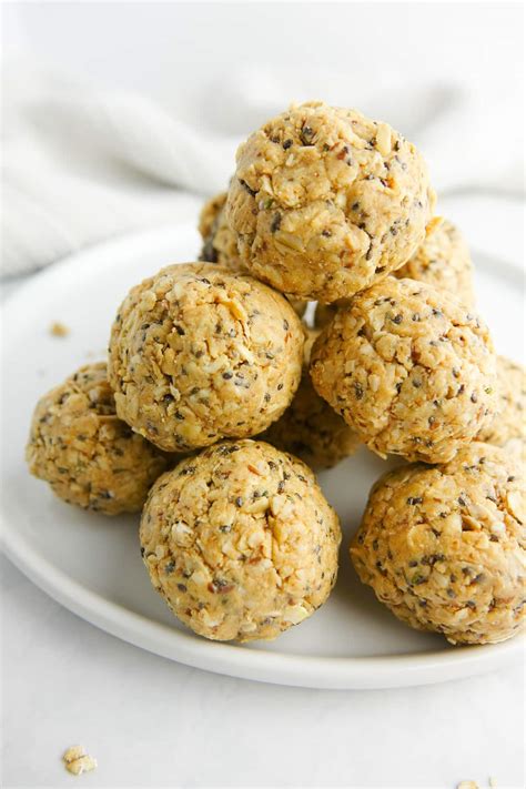 Easy Peanut Butter Bliss Balls