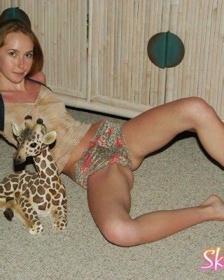 Pictures Of Teen Skinny Mindy Teasing In Her Skimpy Panties Porn Pictures XXX Photos Sex