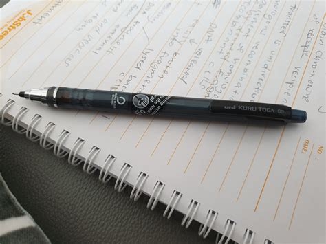 uni m5-450t; wanted to try out the kuru toga mechanism and found this ...