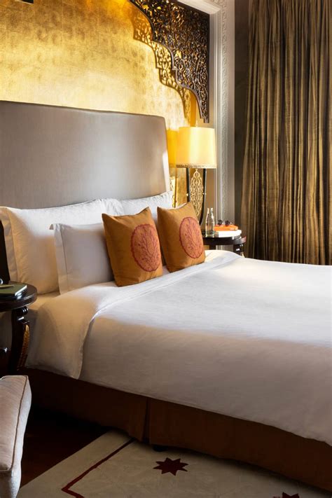 Four Bedroom Lagoon Royal Residence Jumeirah Zabeel Saray Royal