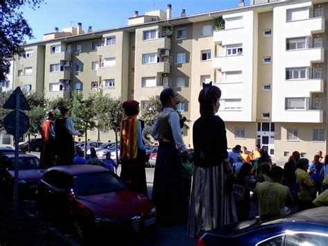 Matines Amb Caixa De Trons 2013 Colla Dels Gegants Particulars Figueres