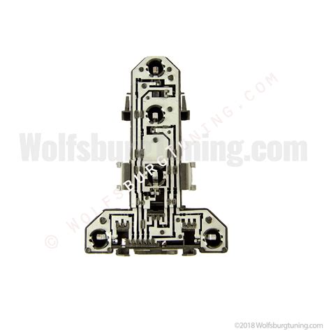 how to install tail light bulb