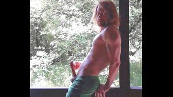 Maromo Sexy Masturba Su Gran Polla Jugosa En Un Lugar Abandonado Xvideos