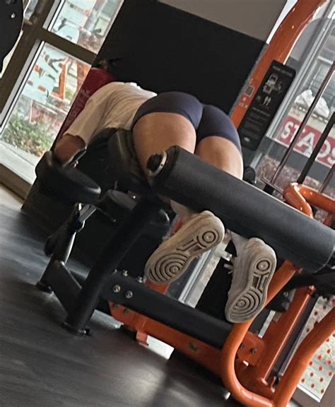 Gym Girl With Rly Great Ass In Shorts Short Shorts Volleyball Forum