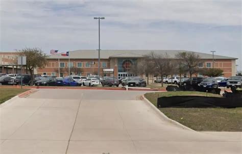 Teacher Had Sex With Pupil Before Telling Police She Saw Him As A Brother The Mirror