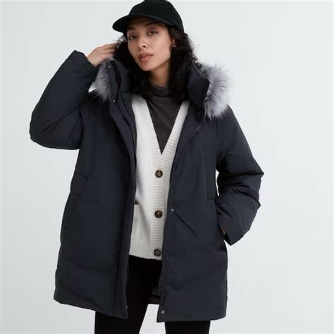 正品代購 Uniqlo 女裝 Hybrid羽絨大衣 460924 羽絨 外套 毛毛 保暖 大衣 防潑水 蝦皮購物