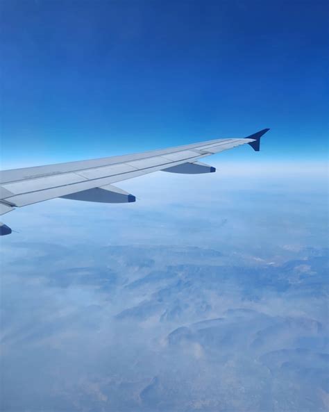 Beri Picx | Fly High. Swipe left for the RAW photo. This picture was