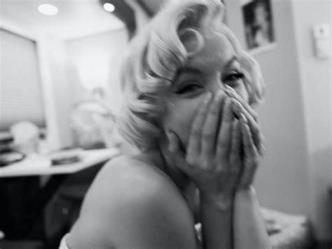 Ana De Armas Looks Sexy On The Set Of Blonde Photos The Fappening