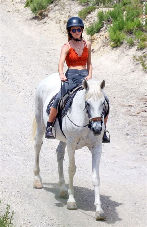 Emma Watson Elizarosewatson Emmawatson Nude OnlyFans Leaks The Fappening Photo