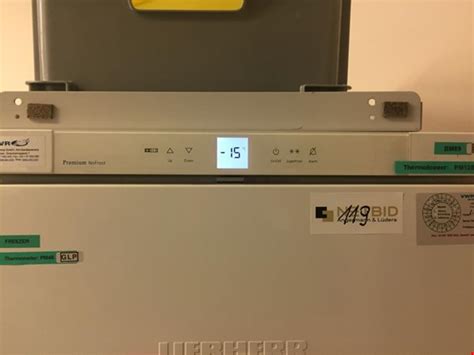 Liebherr Premium NoFrost Tiefkühlschrank gebraucht kaufen (Trading ...