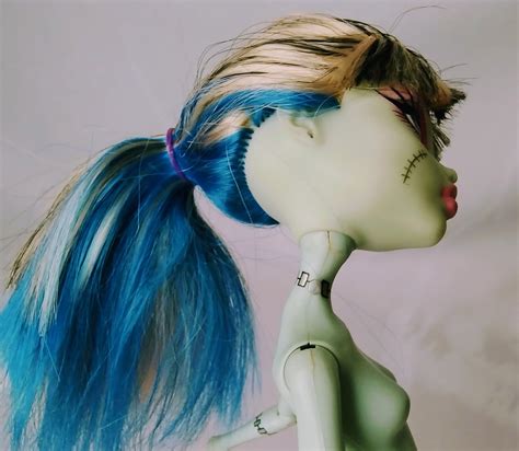 Boneca Monster High Frankie Stein Nude Sucata Taffy Shop Brech De Brinquedos