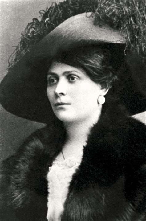 Luisa Spagnoli: fashion from the hearts of women | L'Italo-Americano ...