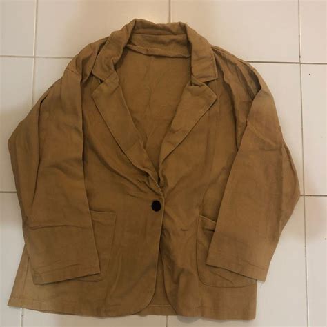 Nude Blazer Women S Fashion Coats Jackets And Outerwear On Carousell