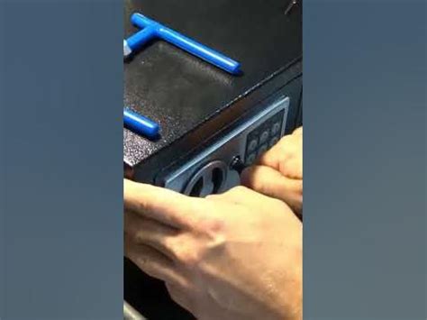 свертыши для тубулярных замков сайт: http://medvejatnik.kiev.ua - YouTube